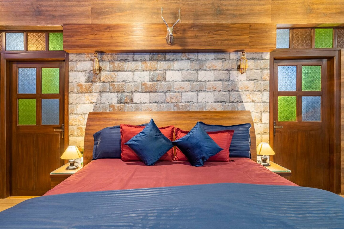 Luxury amenities and views at Shivaaz Villa Goa - Image 40
